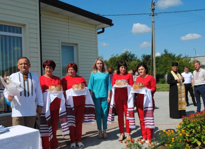 240107083_408673434102625_1917761031116119314_n